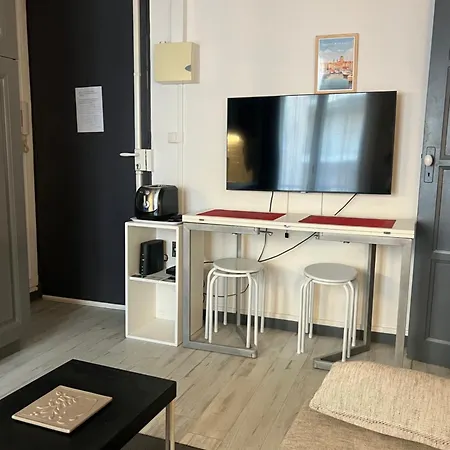 Appartement F2 Climatisé Centre St Raphaël Plages 900 M Et Gare